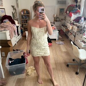 NBD  revolve Cream Sweetheart Bodycon Mini Dress